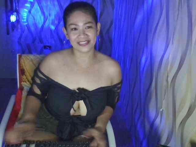 Cassandra12 webcam