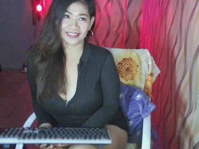 Cassandra12 webcam