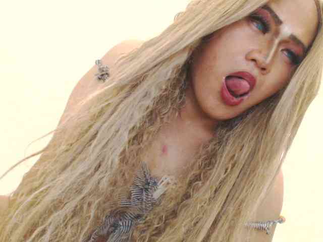 LADYBOYMARGA Live Webcam on BongaCams