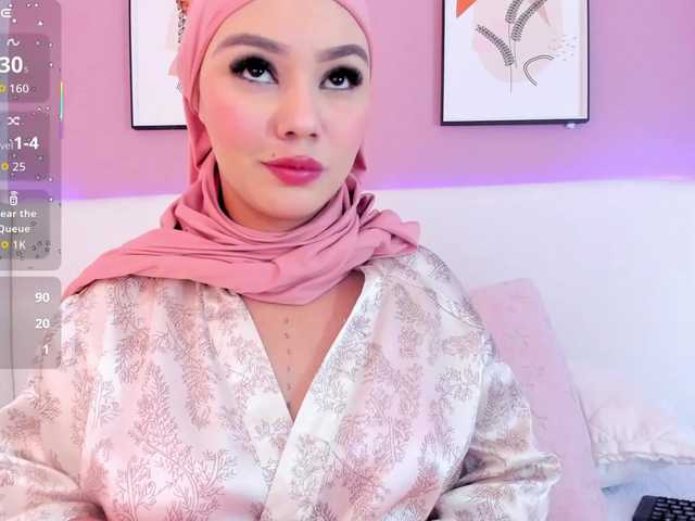 Saandy's BongaCams show and profile