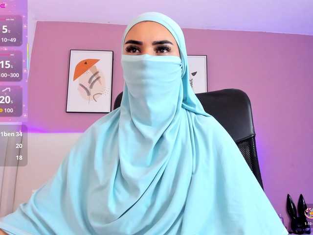 Saandy's BongaCams show and profile