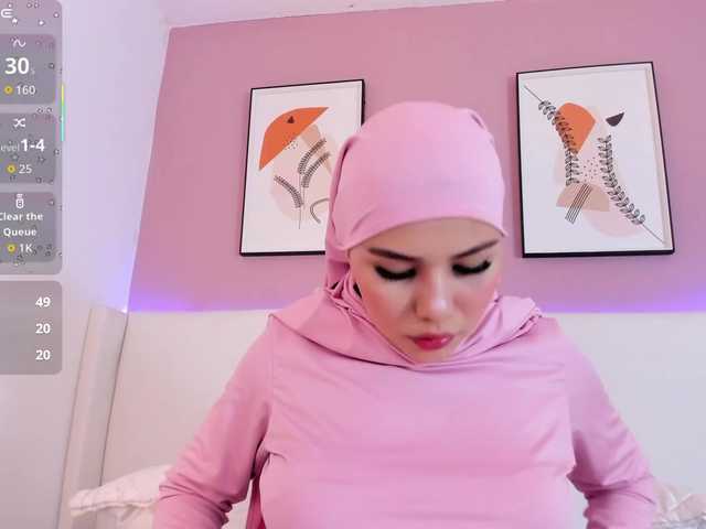 Saandy's BongaCams show and profile