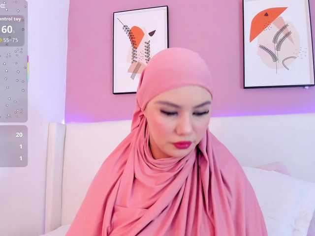 Saandy's BongaCams show and profile