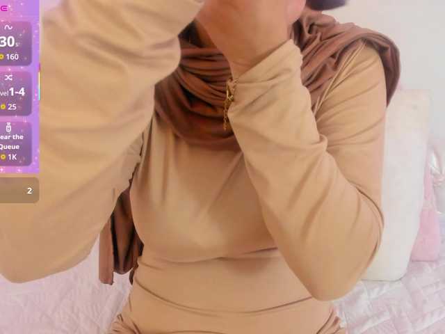 Saandy's BongaCams show and profile