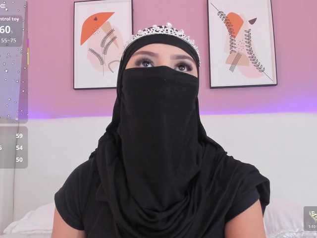 Saandy's BongaCams show and profile