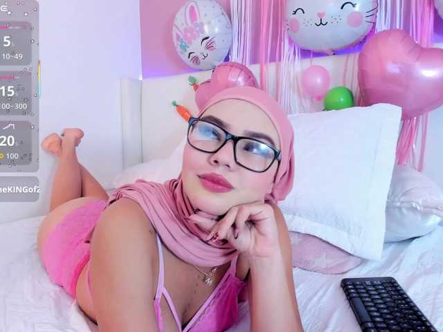 Saandy's BongaCams show and profile