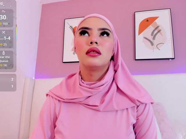 Saandy's BongaCams show and profile