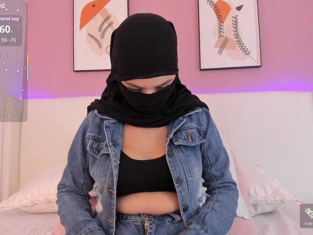 Saandy's BongaCams show and profile