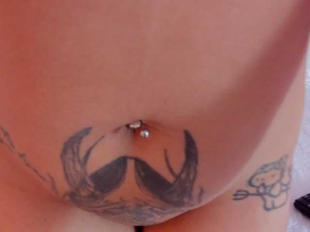 Saandy's BongaCams show and profile