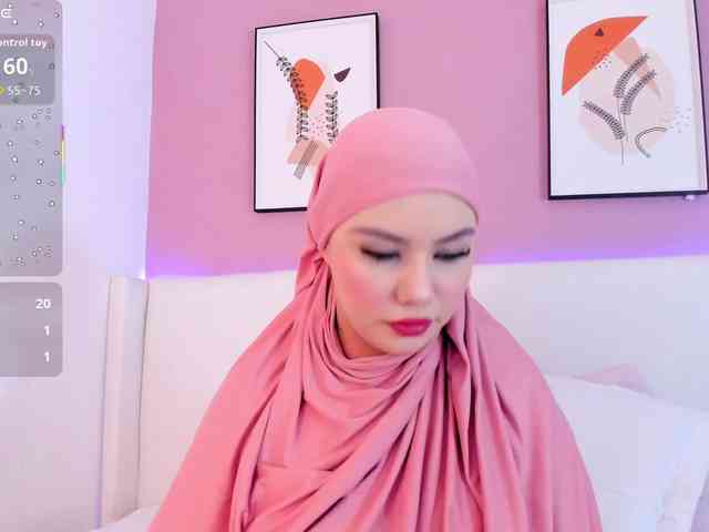 Saandy Live Webcam on BongaCams