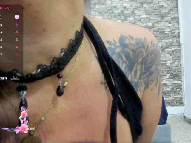 PenelopeDawsson webcam