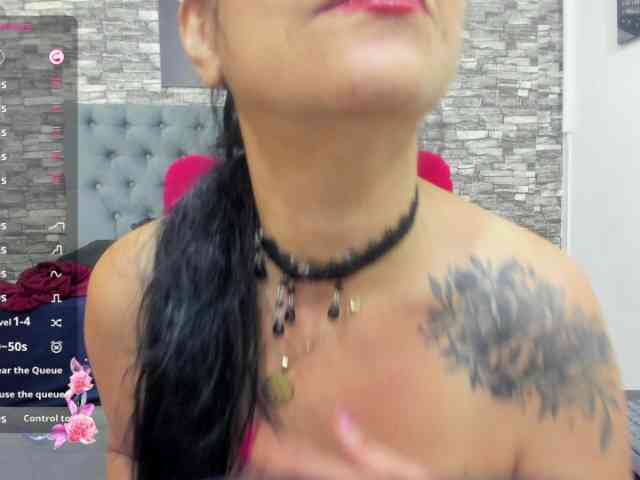 PenelopeDawsson webcam