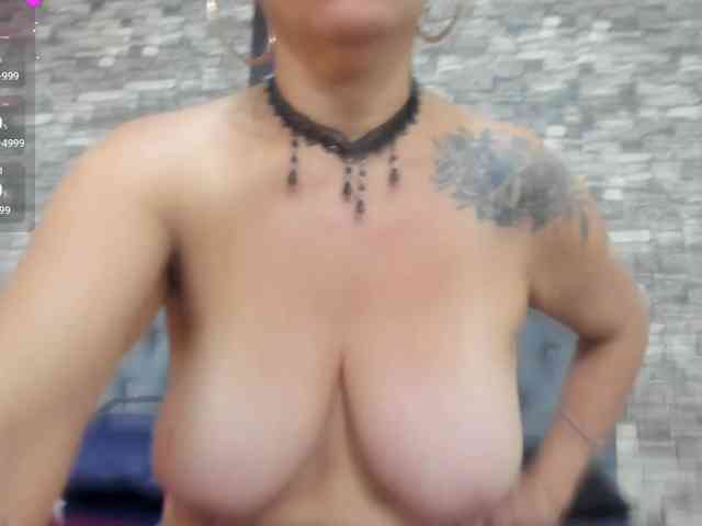 PenelopeDawsson webcam