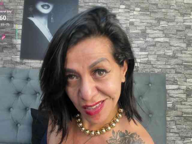 PenelopeDawsson webcam