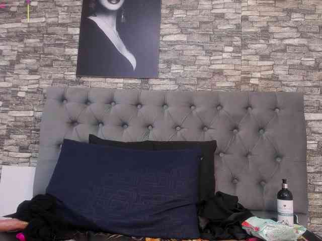 PenelopeDawsson webcam