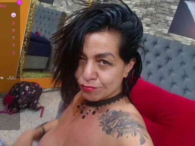 PenelopeDawsson webcam