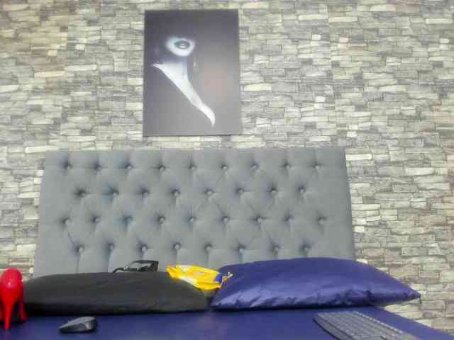 PenelopeDawsson webcam