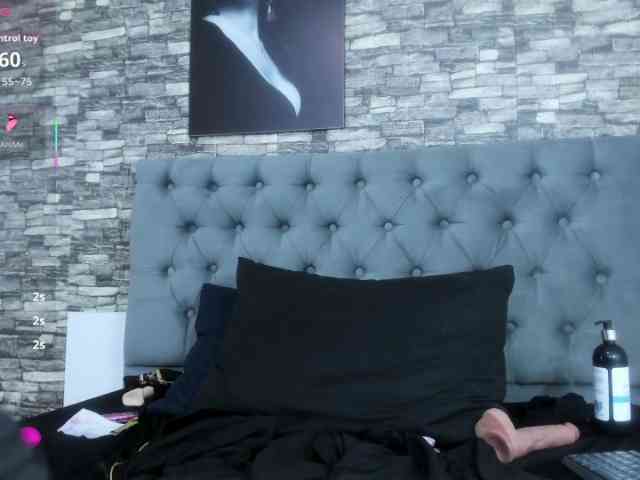 PenelopeDawsson webcam