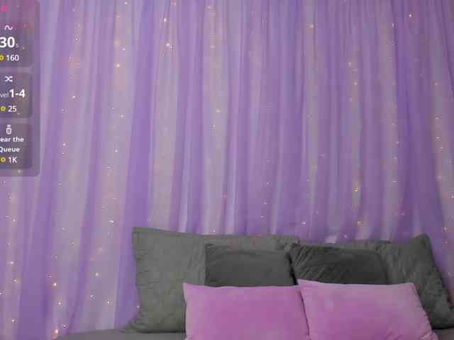 RavenaNoir webcam