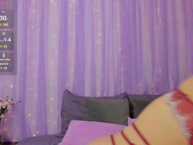 RavenaNoir webcam