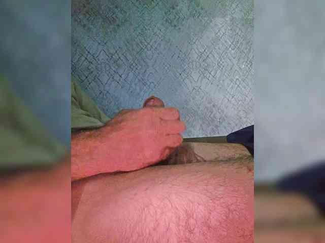 Server8402 Live Webcam on BongaCams