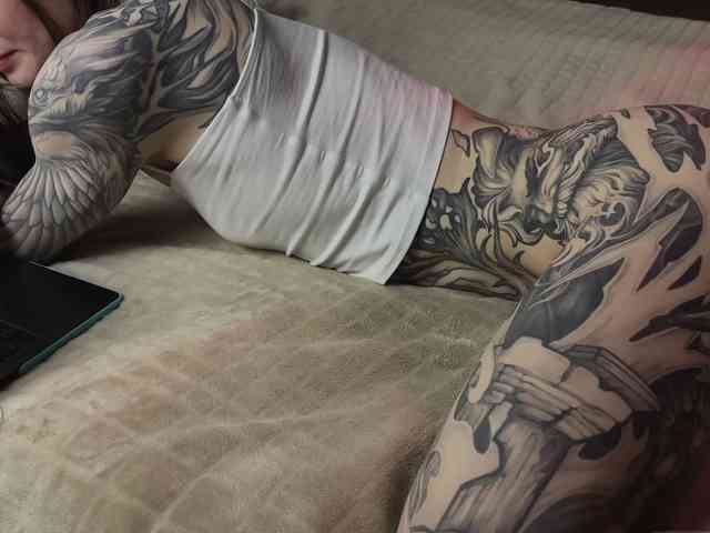 YoRHa2B Live Webcam on BongaCams