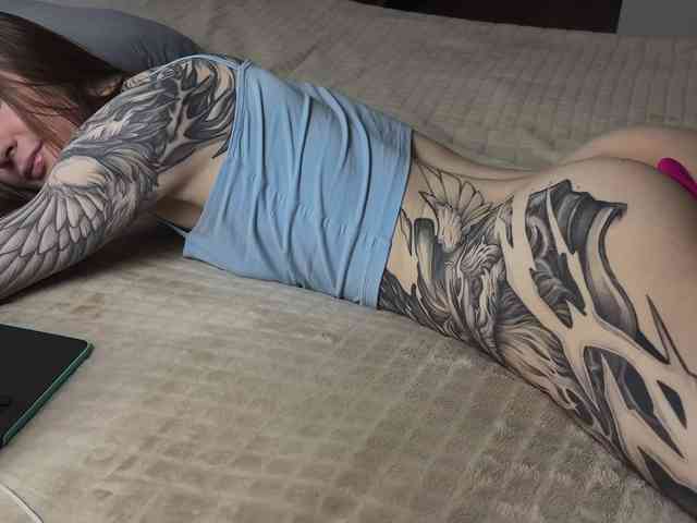 YoRHa2B Live Webcam on BongaCams