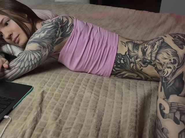 YoRHa2B Live Webcam on BongaCams