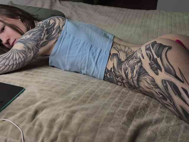 YoRHa2B Live Webcam on BongaCams