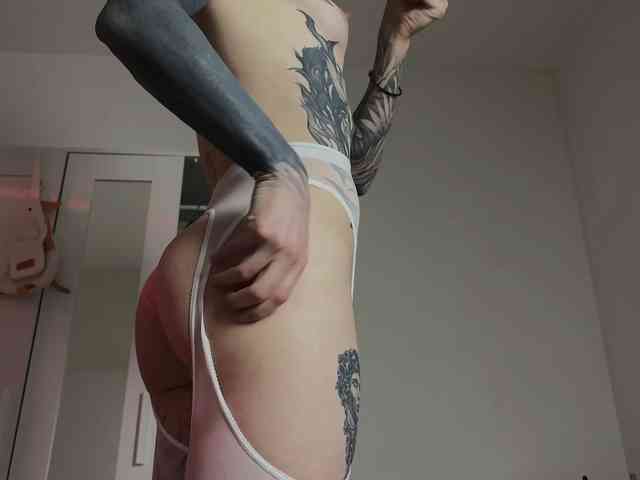 YoRHa2B Live Webcam on BongaCams