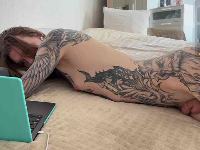YoRHa2B Live Webcam on BongaCams