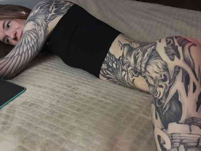 YoRHa2B Live Webcam on BongaCams