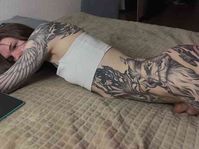 YoRHa2B Live Webcam on BongaCams