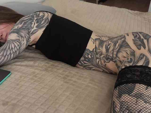 YoRHa2B Live Webcam on BongaCams