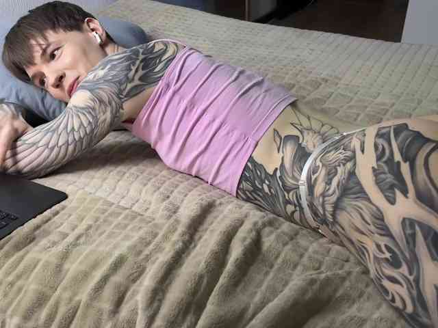 YoRHa2B Live Webcam on BongaCams