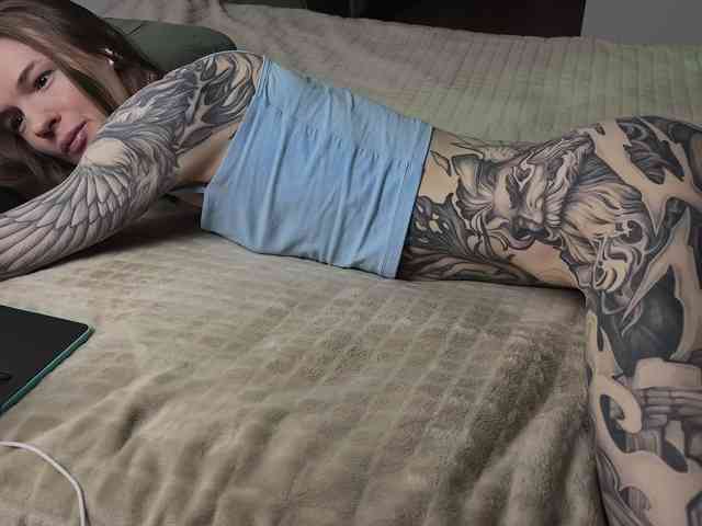 YoRHa2B Live Webcam on BongaCams