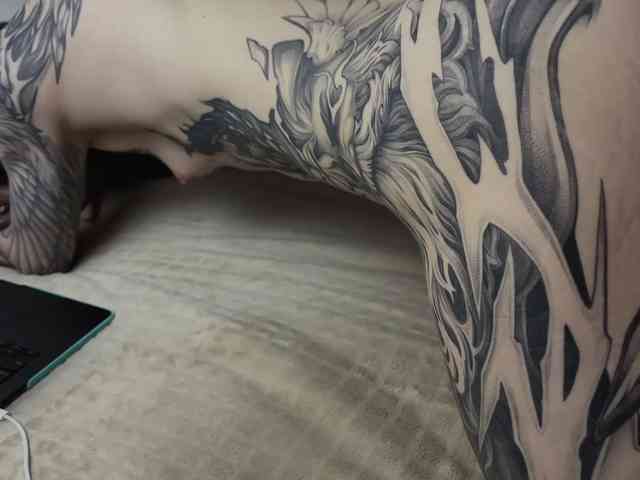 YoRHa2B Live Webcam on BongaCams