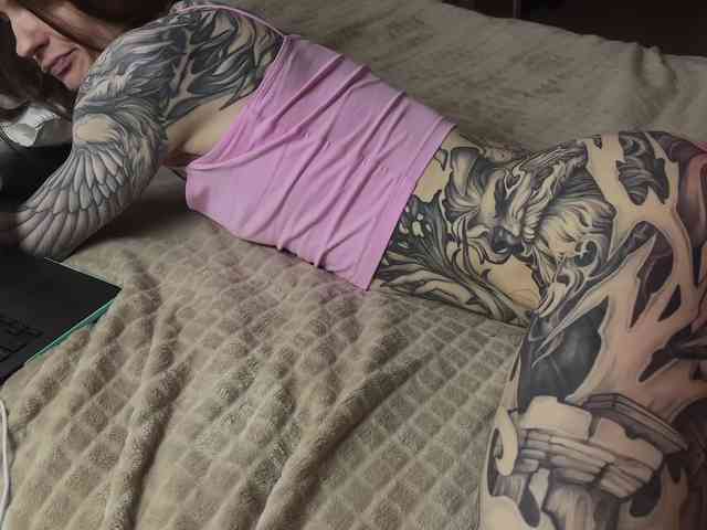 YoRHa2B Live Webcam on BongaCams