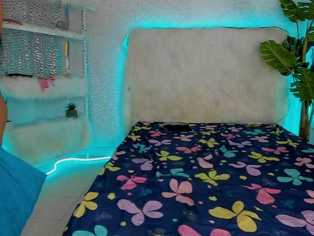 Highcouple11's BongaCams show and profile