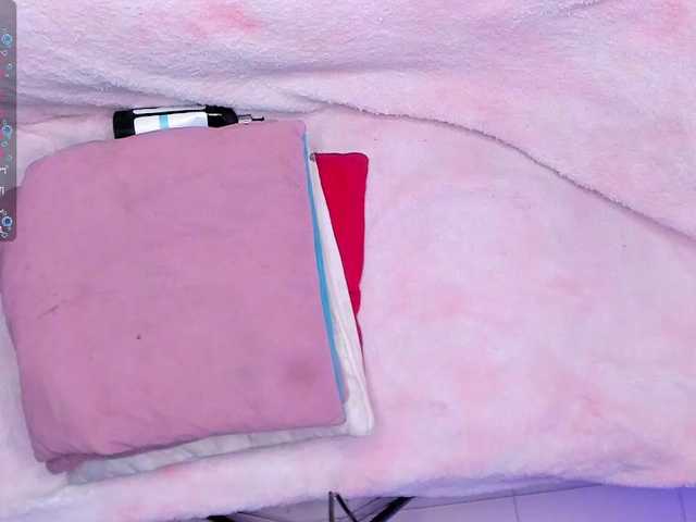 Highcouple11's BongaCams show and profile