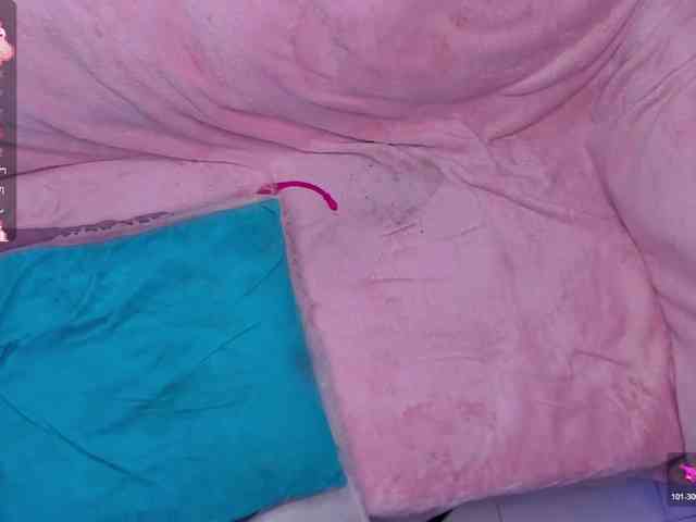 Highcouple11 Live Webcam on BongaCams