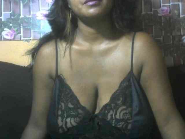 Chocolat96 Live Webcam on BongaCams