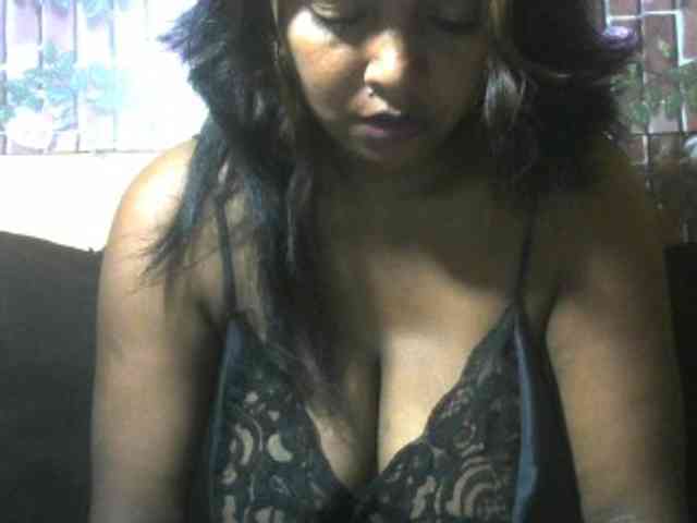 Chocolat96 Live Webcam on BongaCams