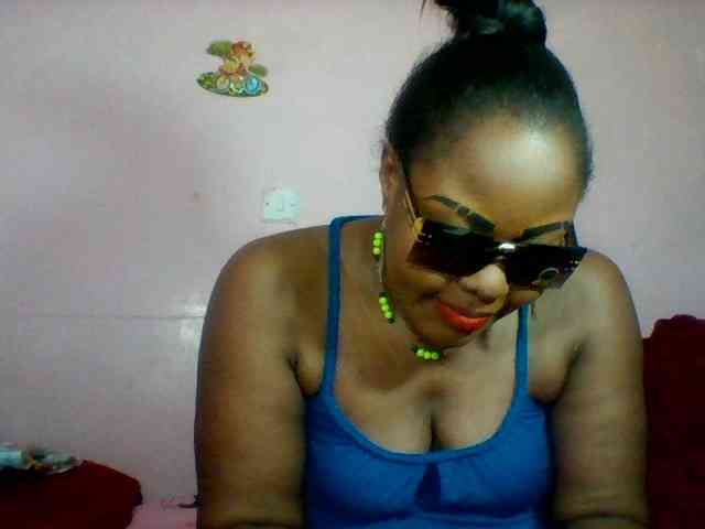 Cynthiarothrock5 webcam