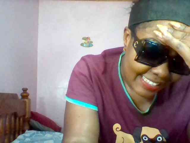 Cynthiarothrock5 webcam