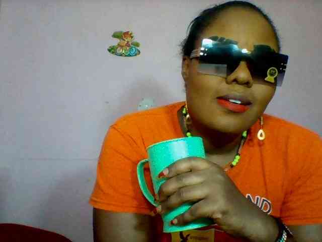 Cynthiarothrock5 webcam