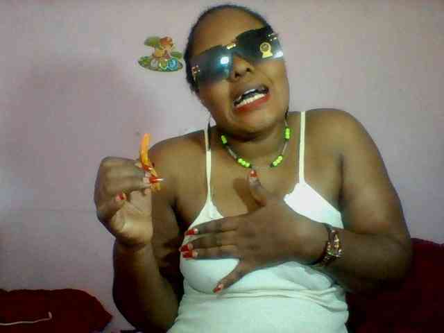 Cynthiarothrock5 webcam
