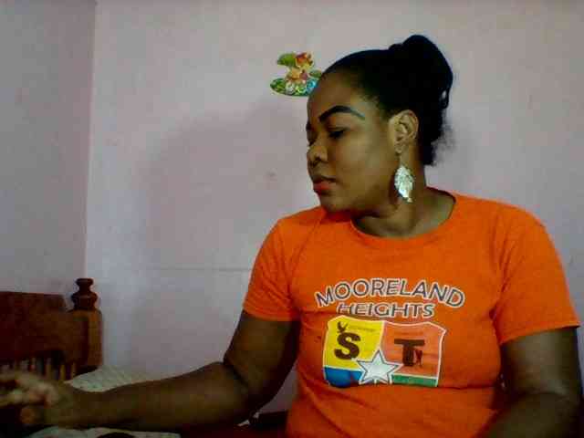 Cynthiarothrock5 webcam