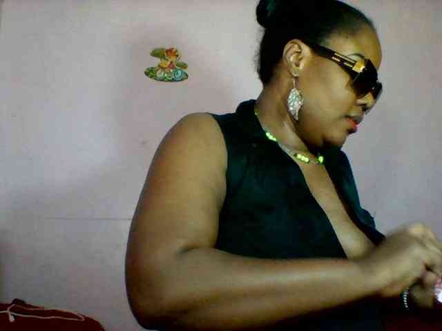 Cynthiarothrock5 webcam