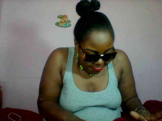 Cynthiarothrock5 webcam